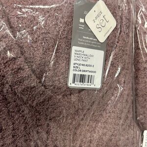 Waffle Marshmallow V-Neck Lounge Set in Driftwood